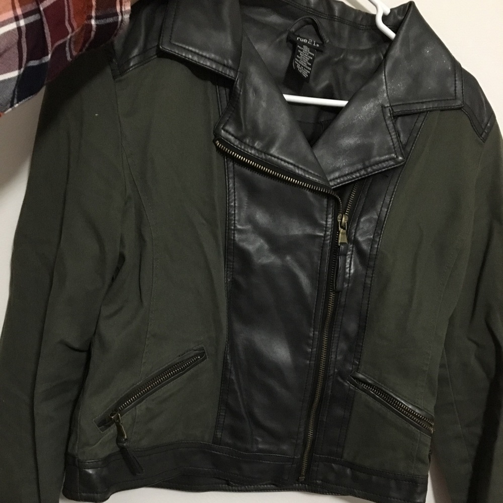 Rue 21 Green/Black jacket